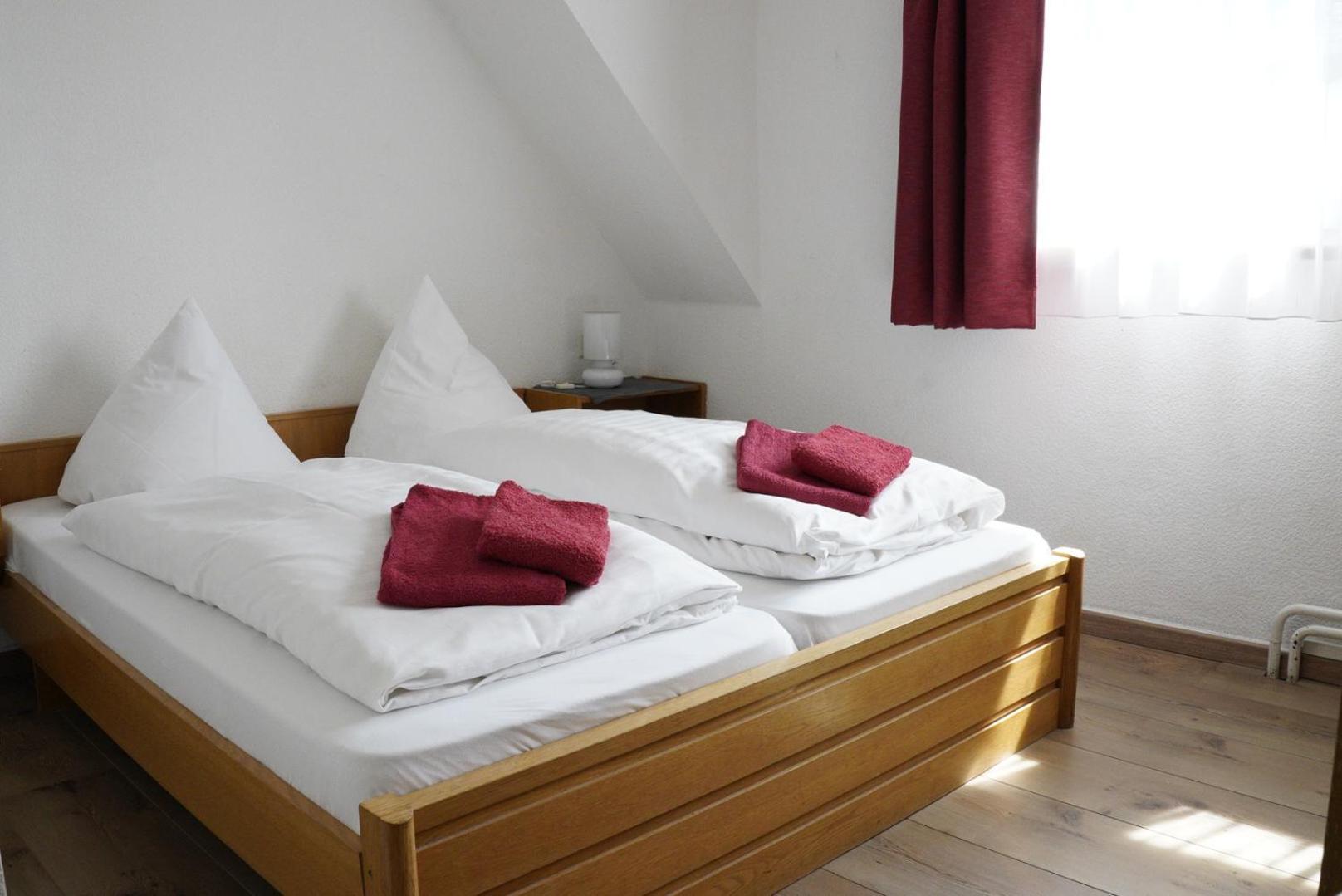 Gaestehaus Wald Und See ティティゼー・ノイシュタット 部屋 写真